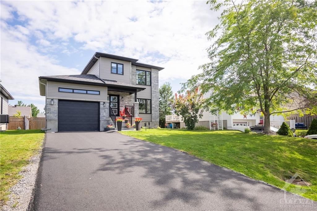 106 ALMA Street W