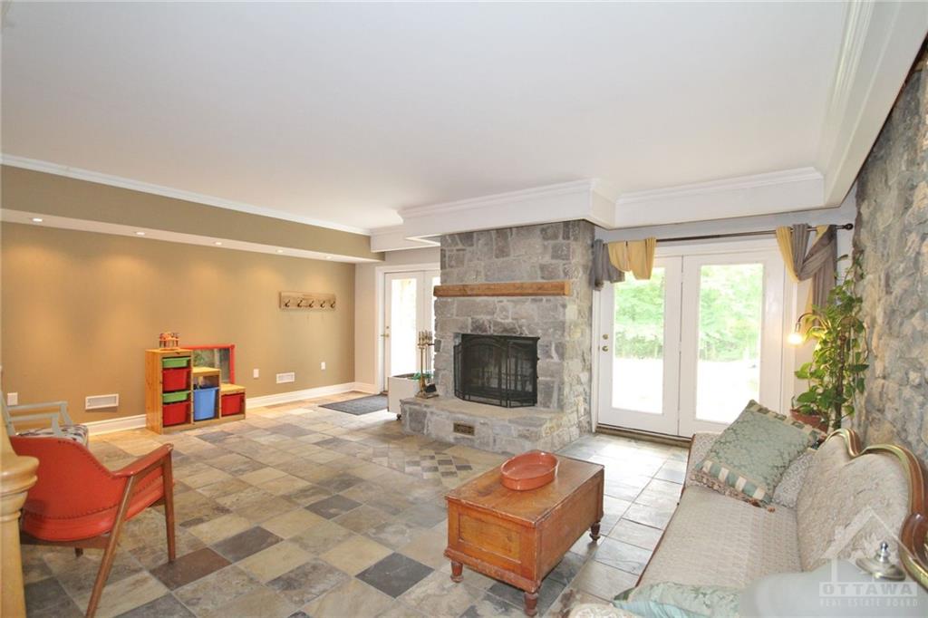 3000 ROGER STEVENS Drive