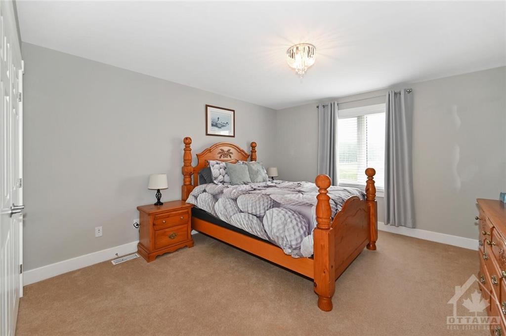 170 BONNYLEY Crescent