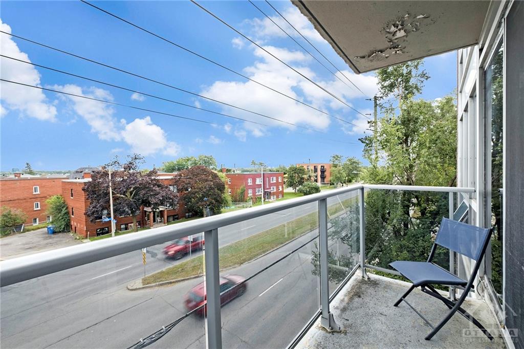 1160 MERIVALE Road