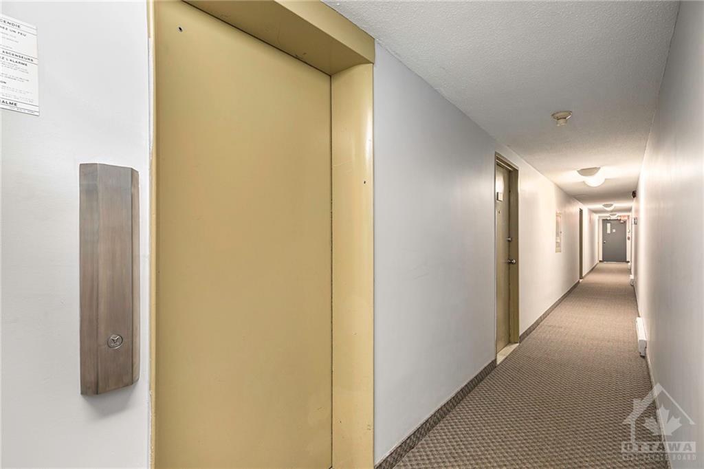1160 MERIVALE Road