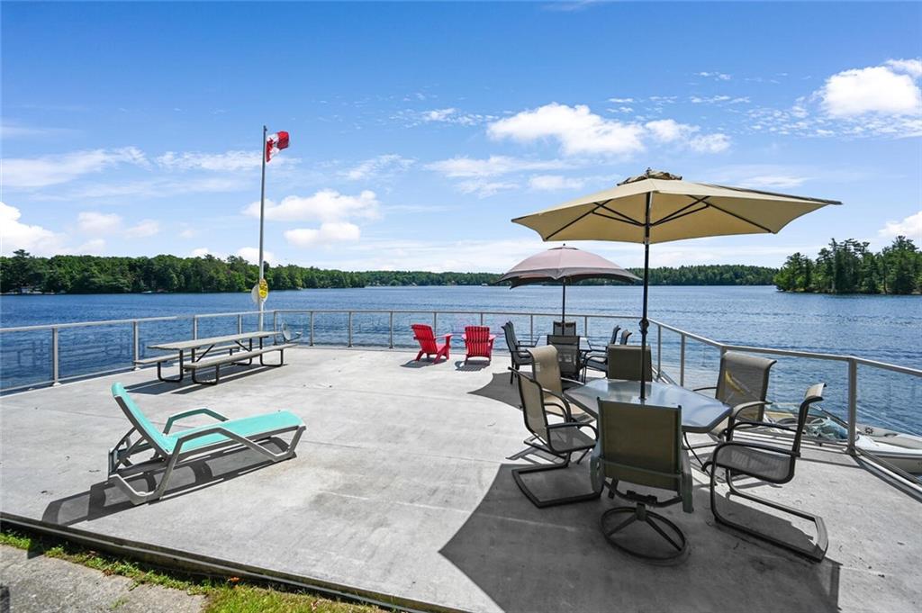 954 LOON BAY Lane