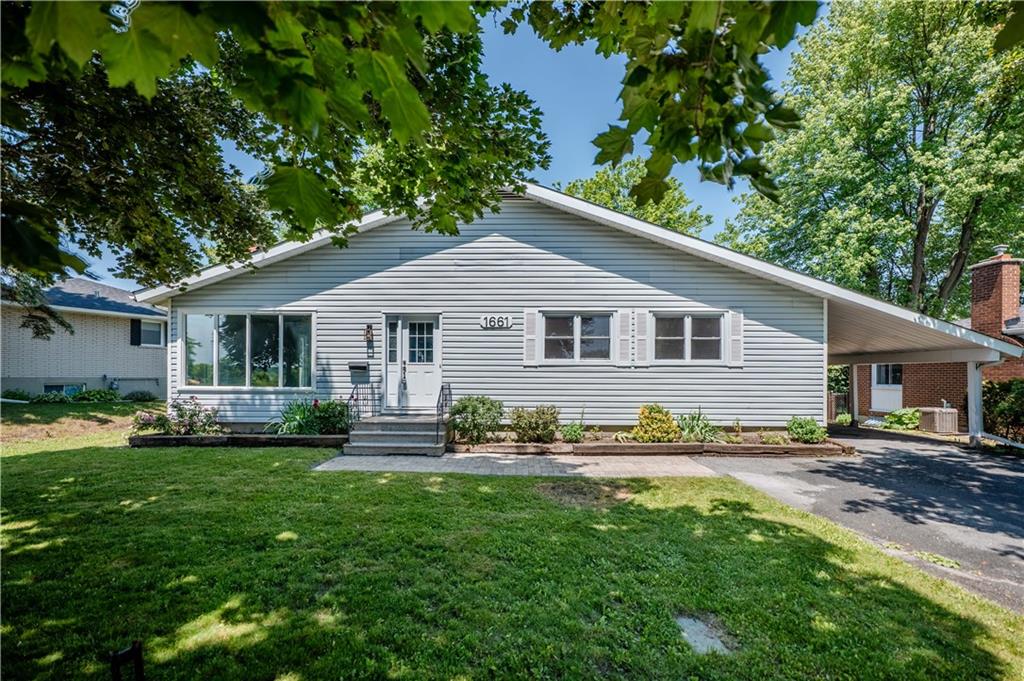 1661 SECOND Street W