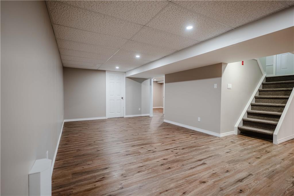 1661 SECOND Street W