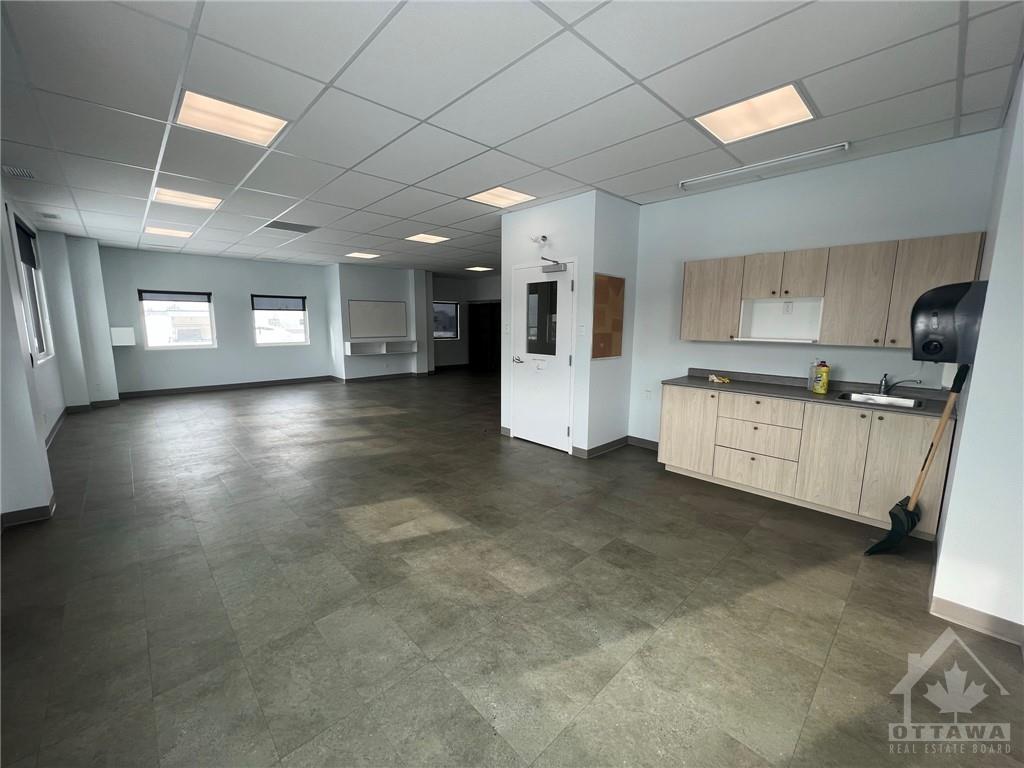 511 LACOLLE Way