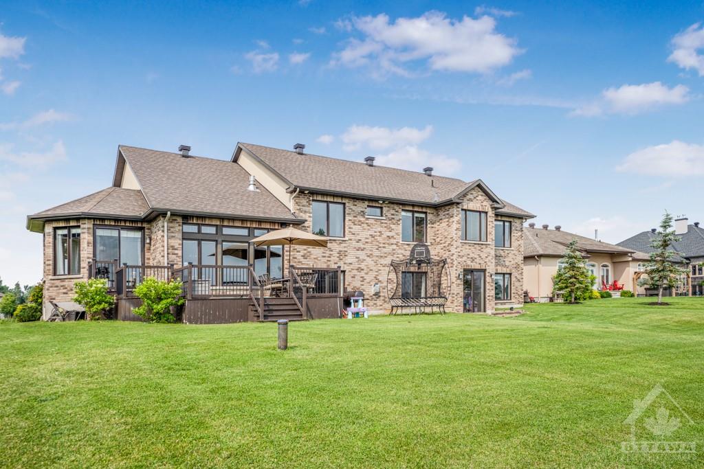 1453 WATER'S EDGE Way