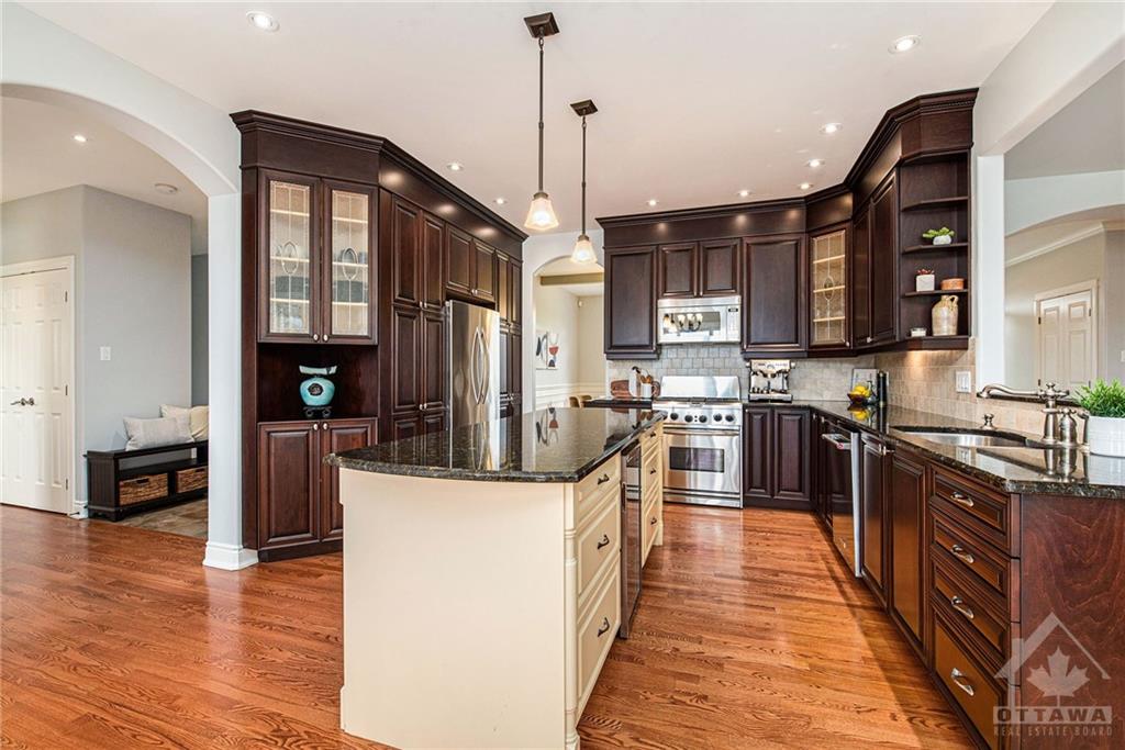 6836 SOUTH VILLAGE Drive