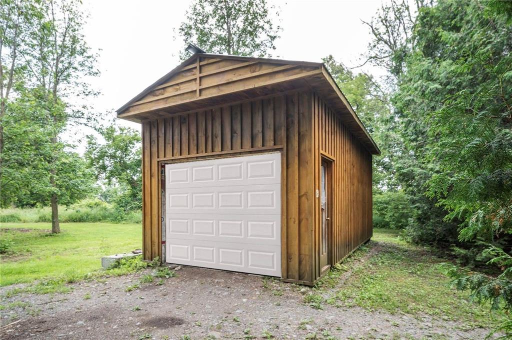 15900 DIXON Road