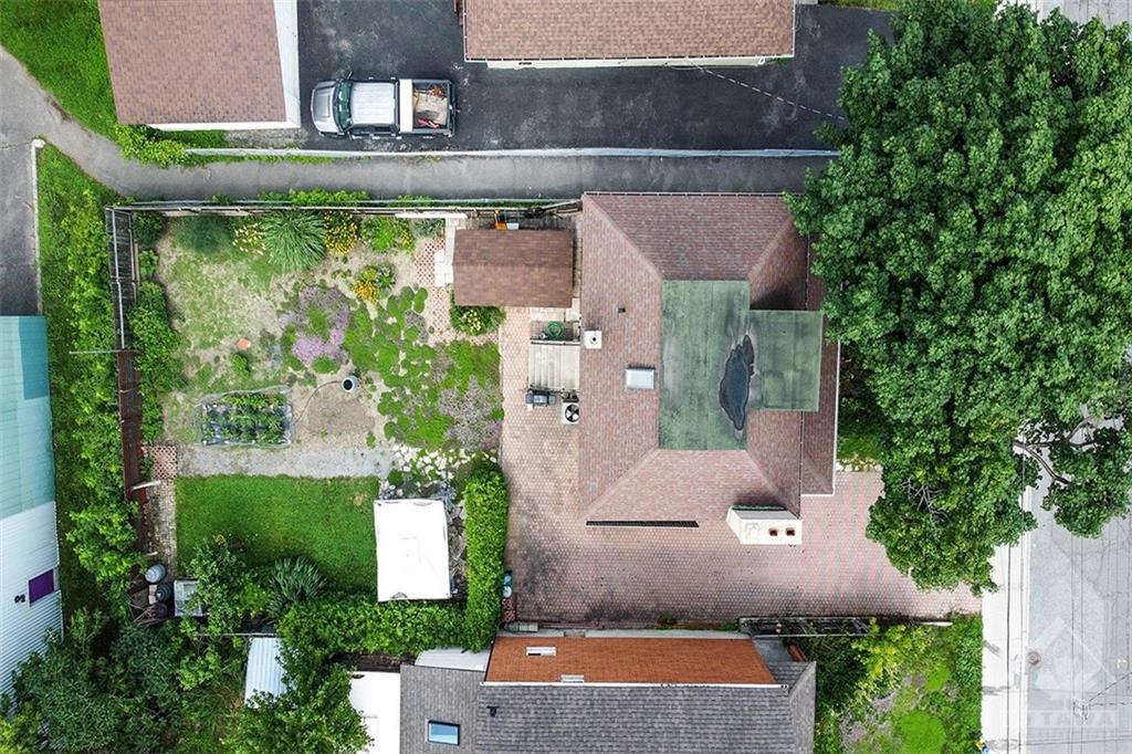 358 ATHLONE Avenue