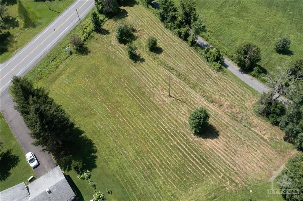 2283 OLD HIGHWAY 17 Road