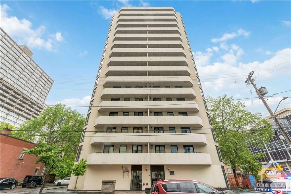 200 BAY Street, #1103
