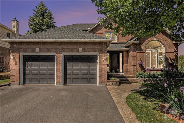 60 ROSENFELD Crescent, Kanata
