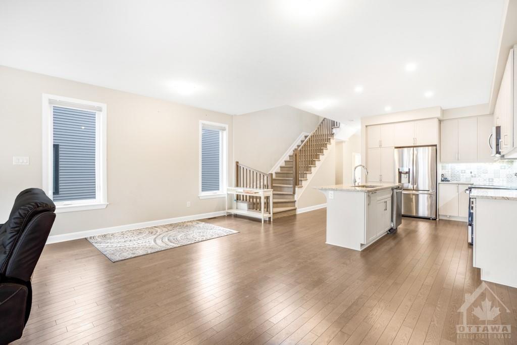 127 ANGELONIA Crescent