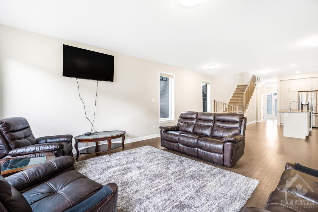 127 ANGELONIA Crescent
