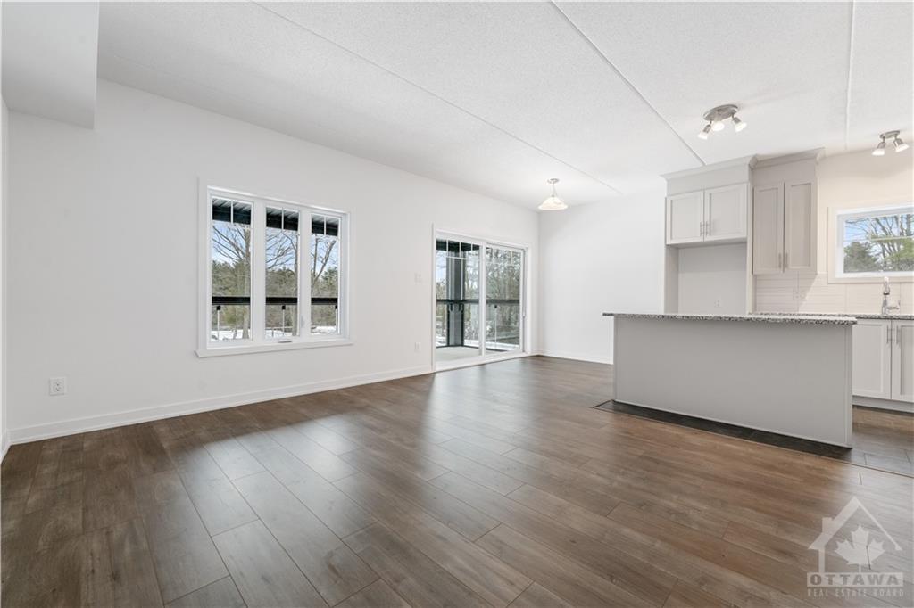 360 MONTEE OUTAOUAIS Street, #701