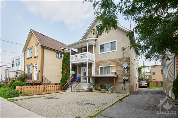 209 DESCHAMPS Avenue, Ottawa