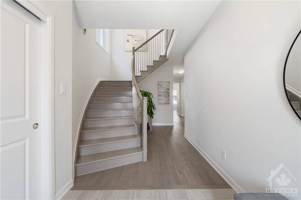 14 ERAMOSA Crescent