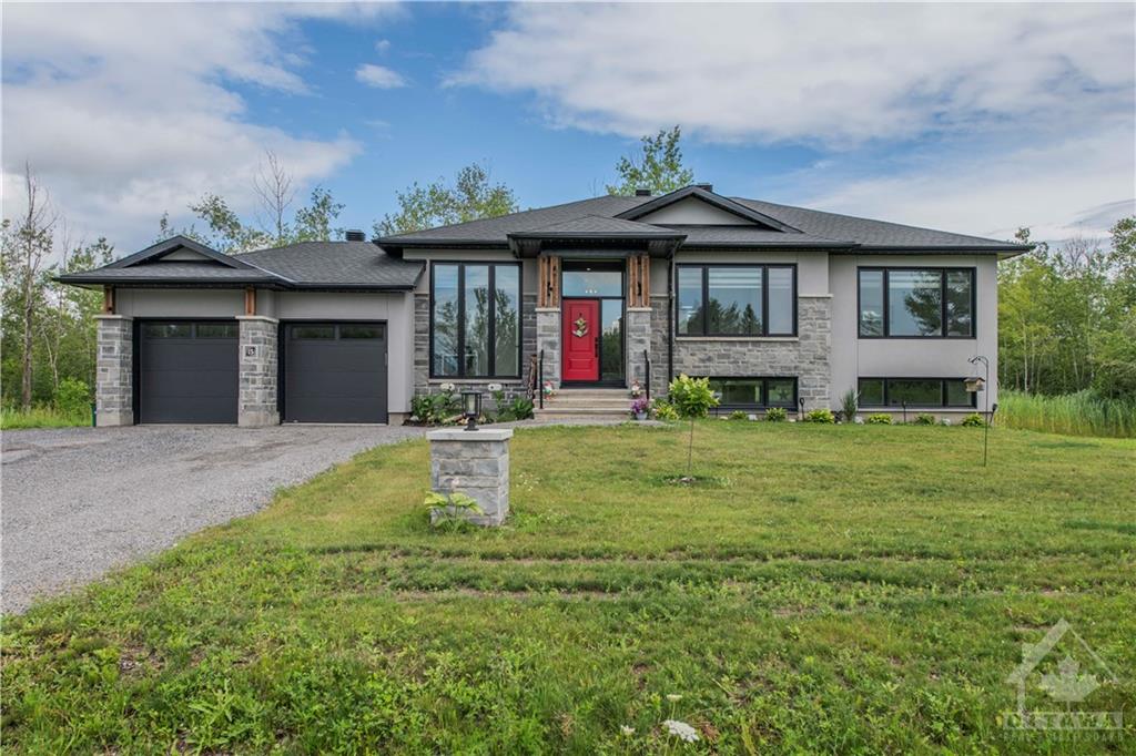 15 RIDEAU CROSSING Crescent