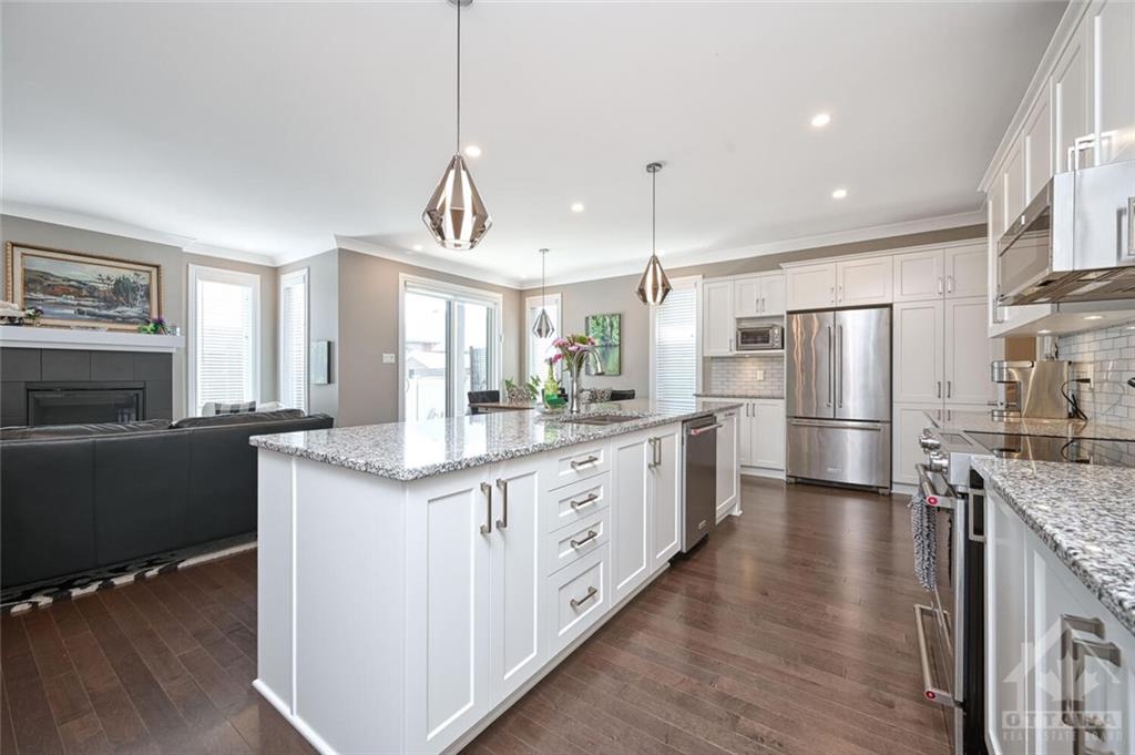 874 PERCIVAL Crescent