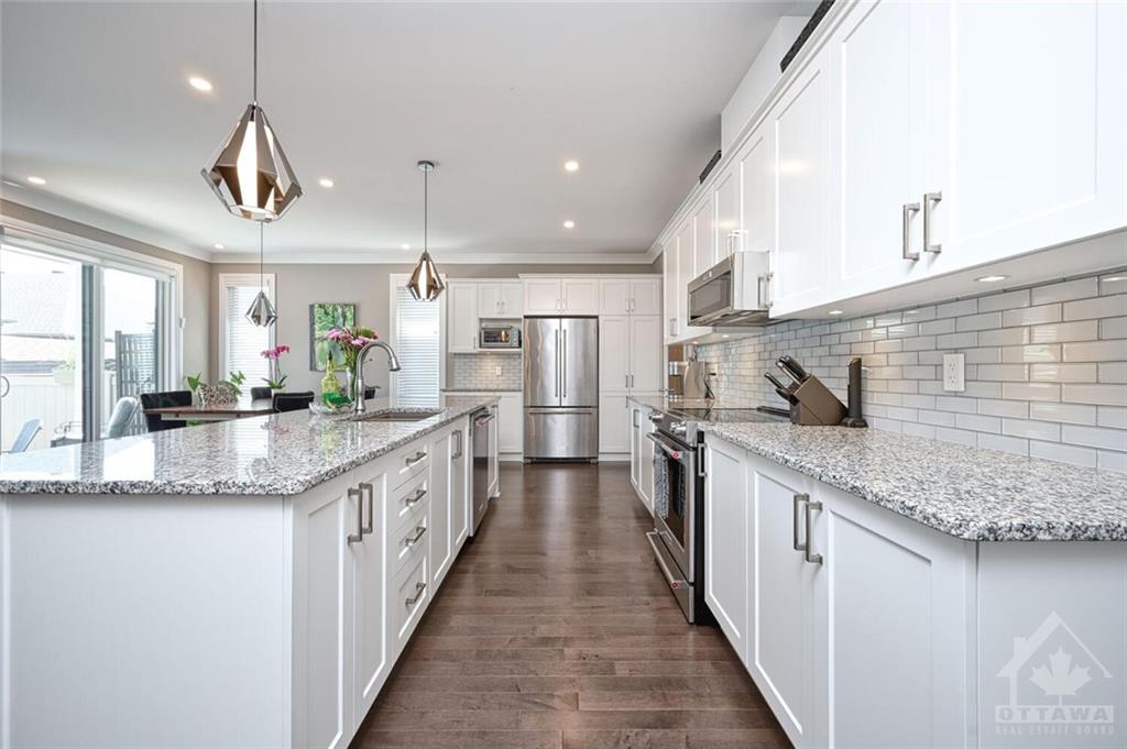 874 PERCIVAL Crescent