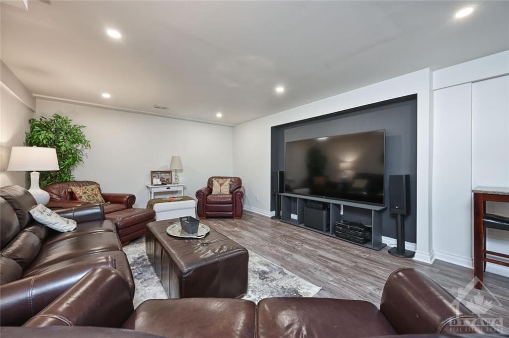 874 PERCIVAL Crescent
