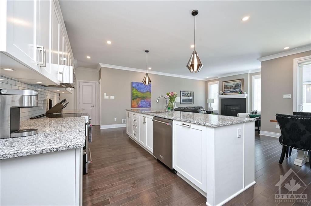 874 PERCIVAL Crescent