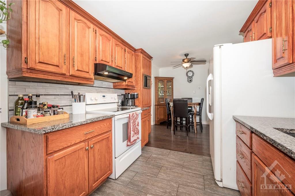 749 TOLLGATE Road