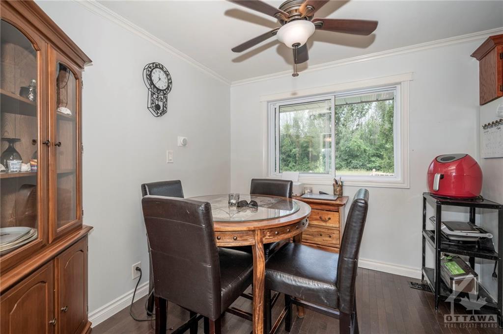 749 TOLLGATE Road
