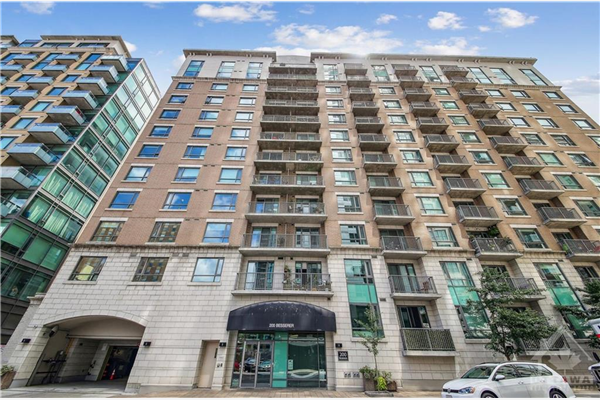 200 BESSERER Street, Ottawa