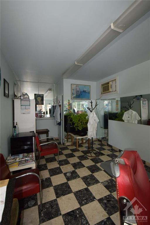 258 KENT Street
