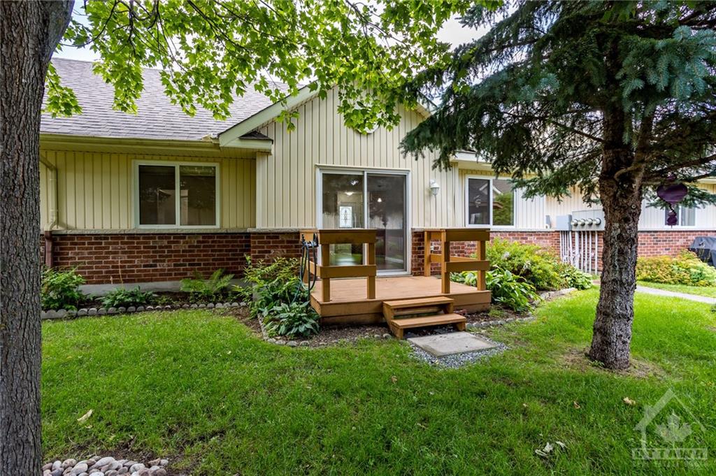 29 DAPHNE Crescent