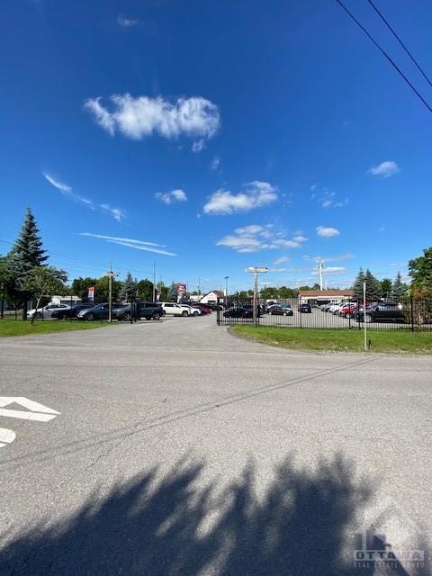 5872 HAZELDEAN Road