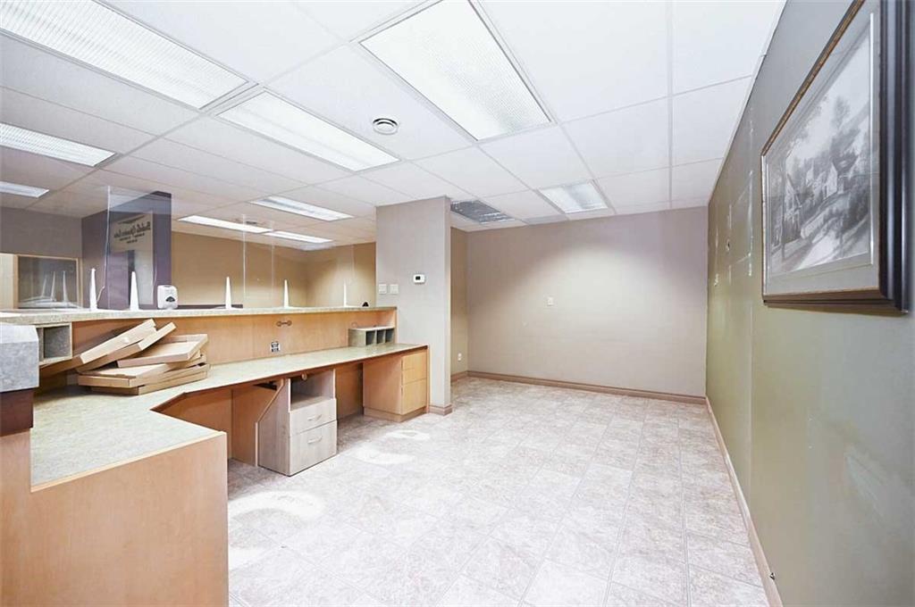 309 PARK Street, #104