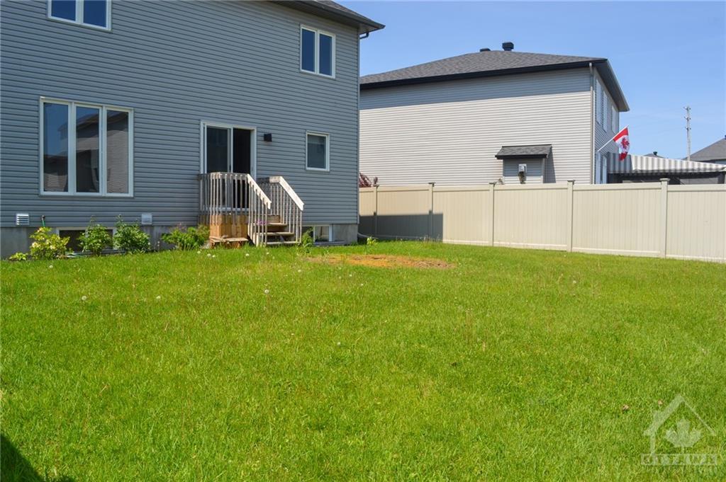 348 ZIRCON Street