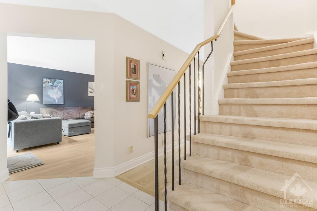 6589 DES MERLES Lane