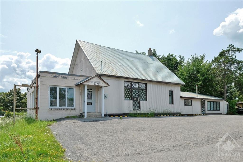 1476 STITTSVILLE MAIN Street