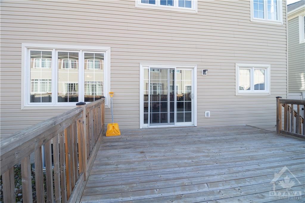 541 CARINA Crescent