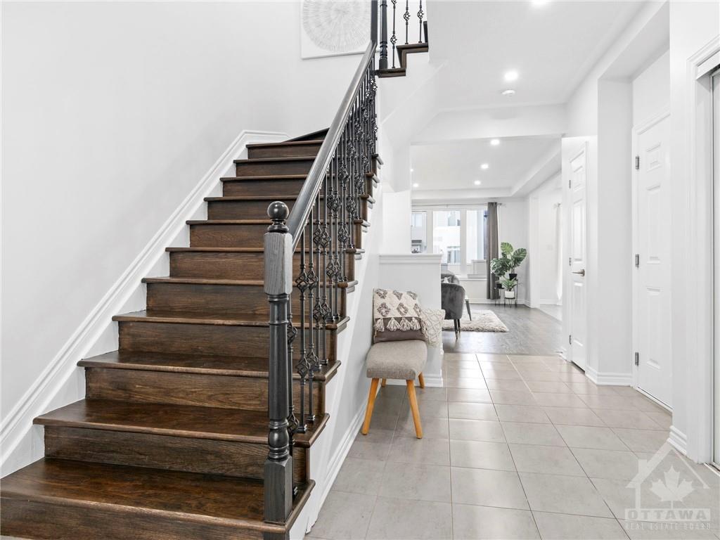 616 MALAHAT Way