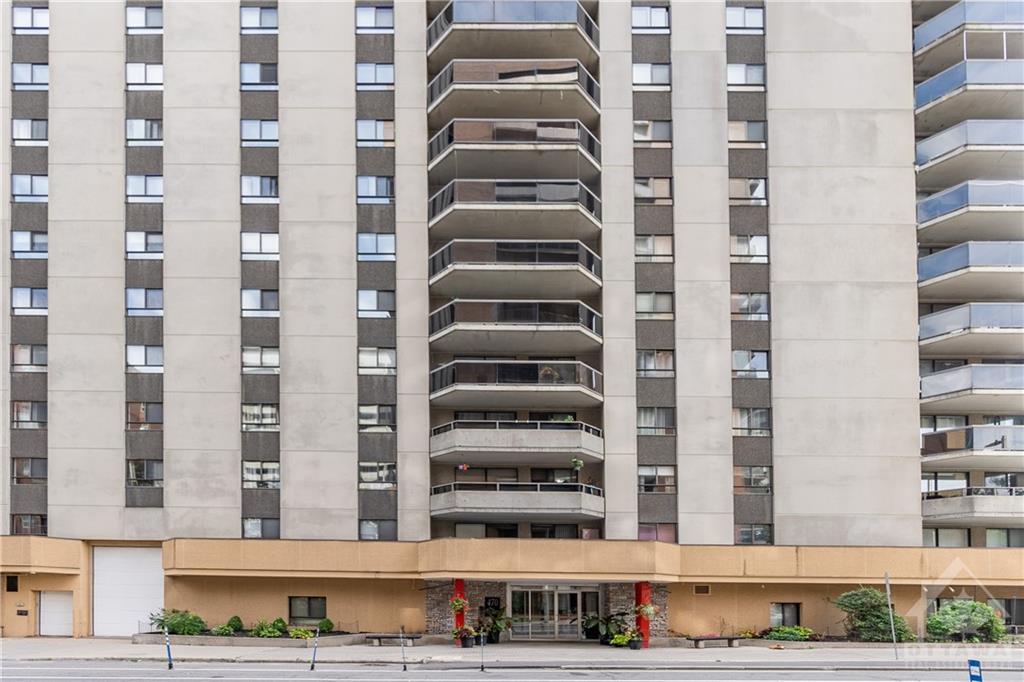 470 LAURIER Avenue, #2303
