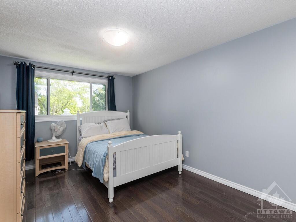 5 ESTELLE Crescent