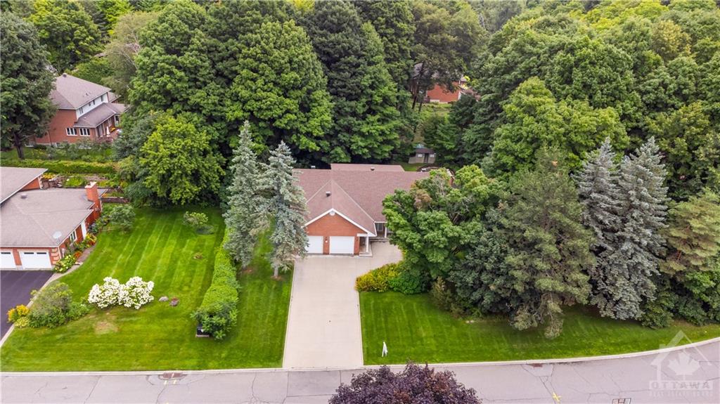 11 VEERY Lane