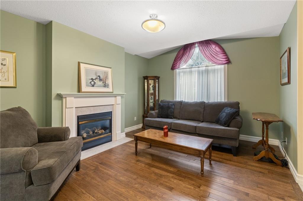 1092 SHEARER Drive