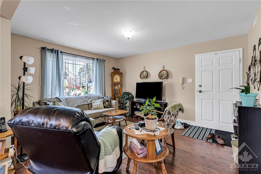 50 SIMCOE Street