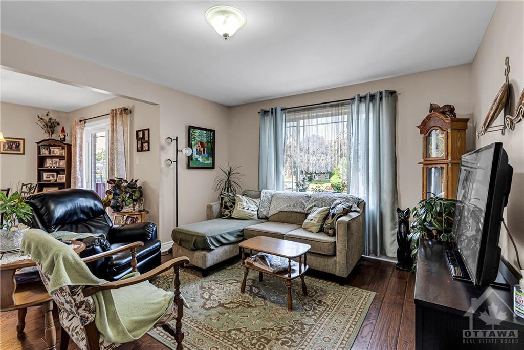 50 SIMCOE Street