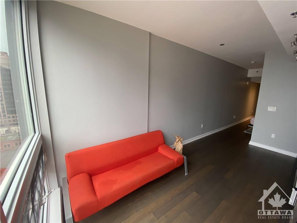 199 SLATER Street, #1605