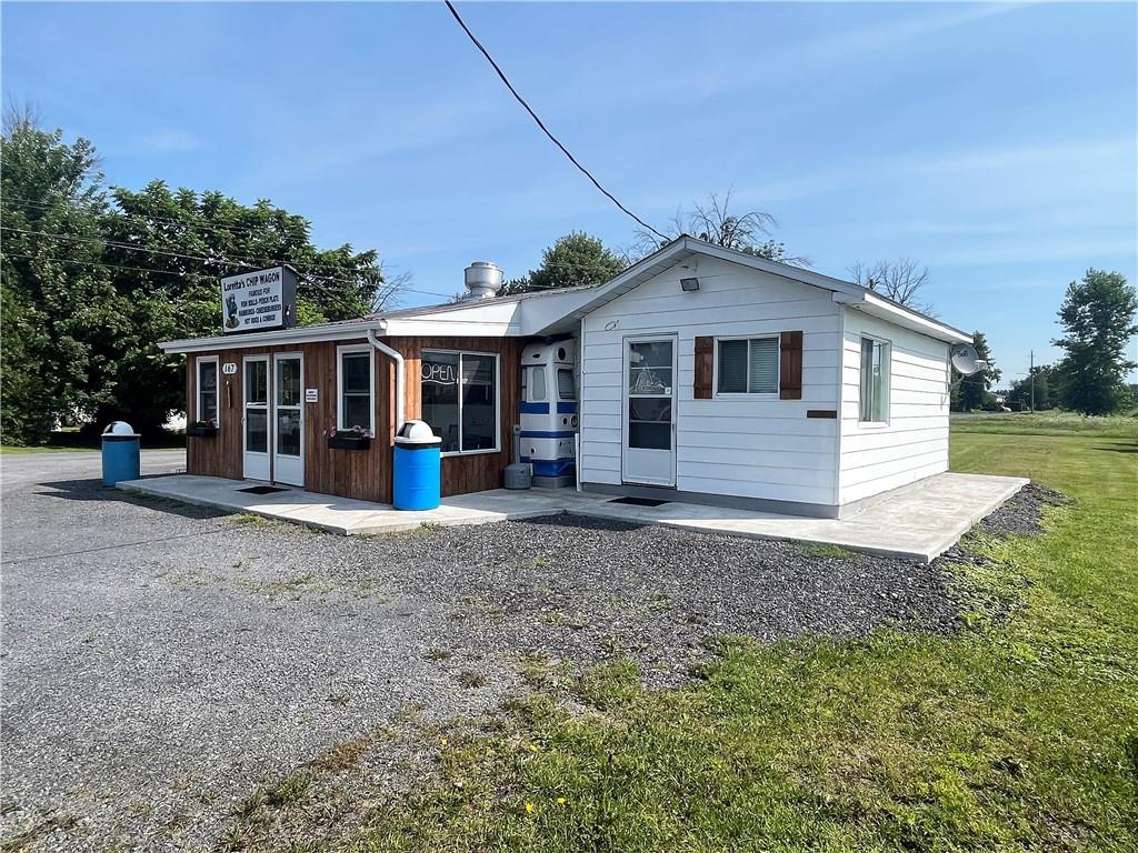 167 MILITARY Road N