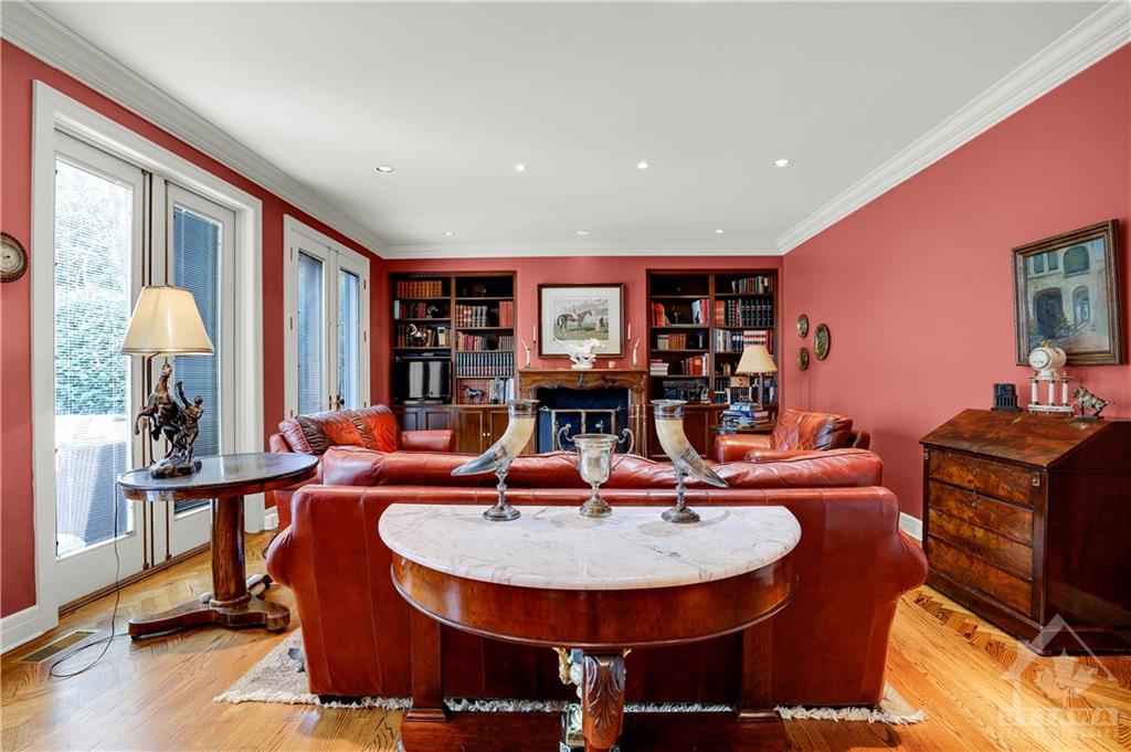 545 MONTAGU Place