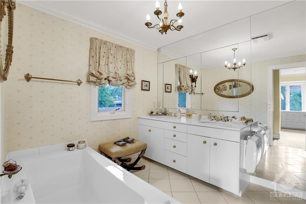 545 MONTAGU Place