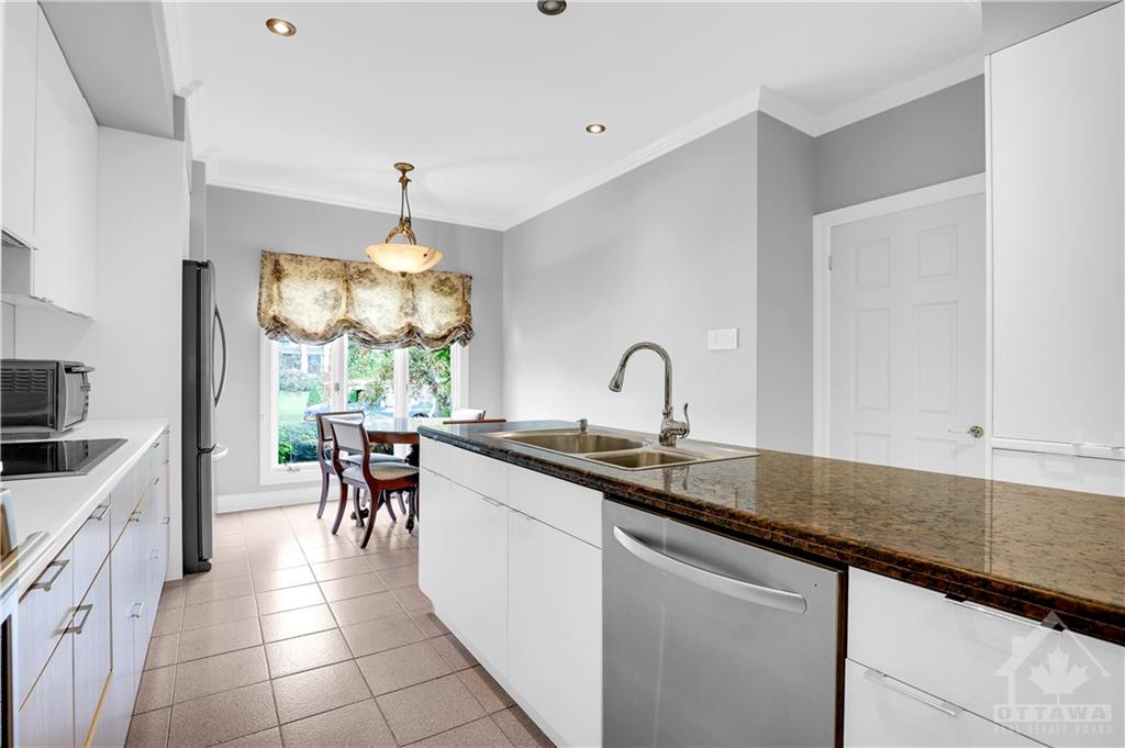 545 MONTAGU Place