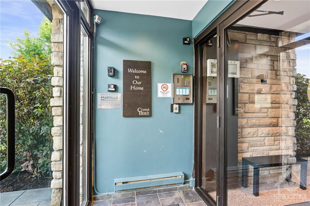 12 CORKSTOWN Road, #109
